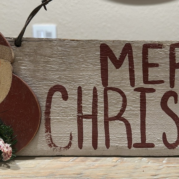 Rustic Merry Christmas Wood Sign - Picture 3 of 13